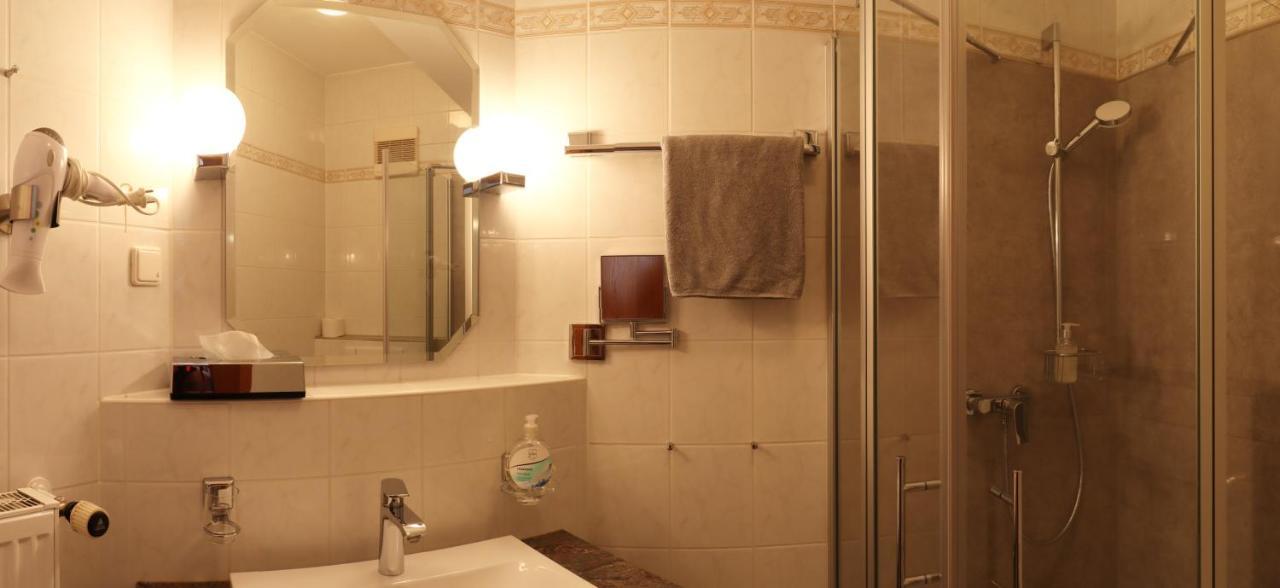 Michels Stern Hotel Марктбрайт Екстериор снимка