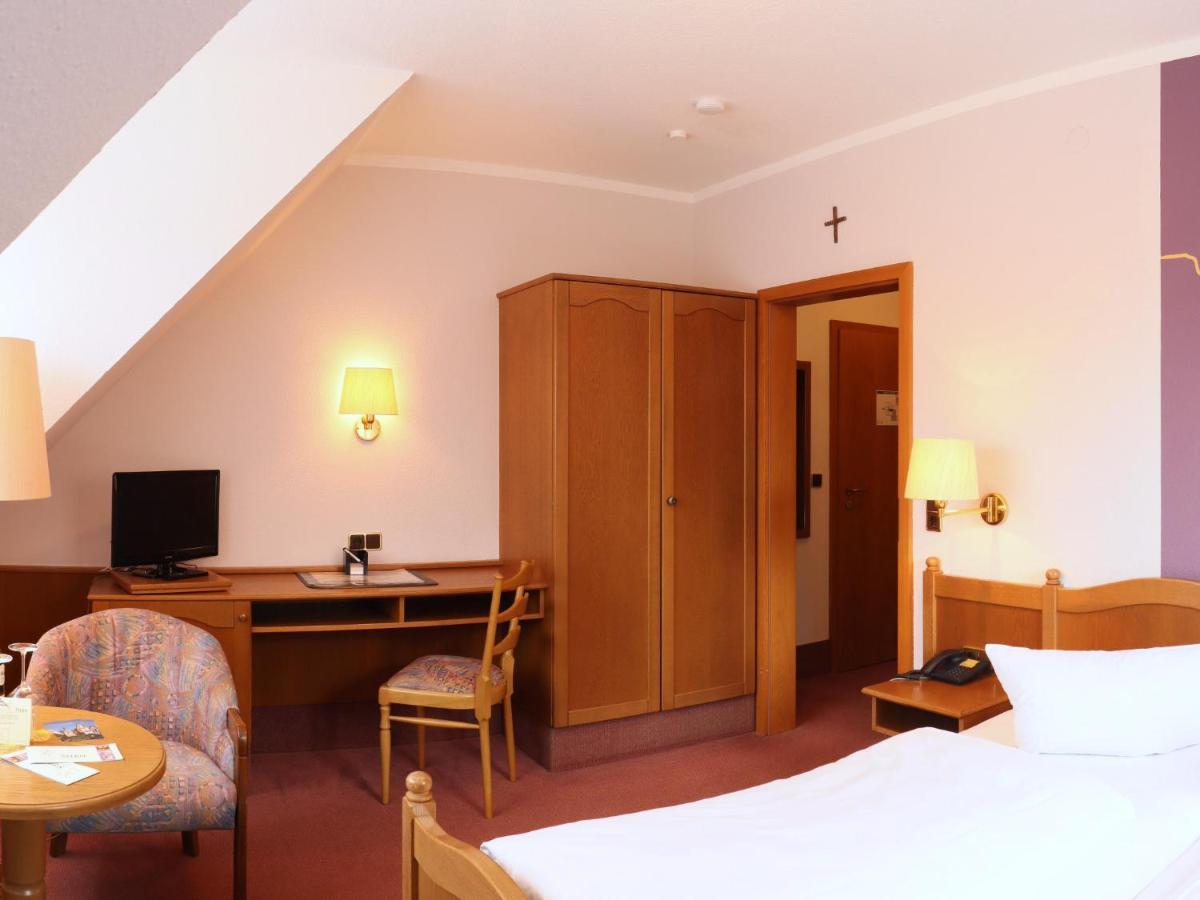 Michels Stern Hotel Марктбрайт Екстериор снимка